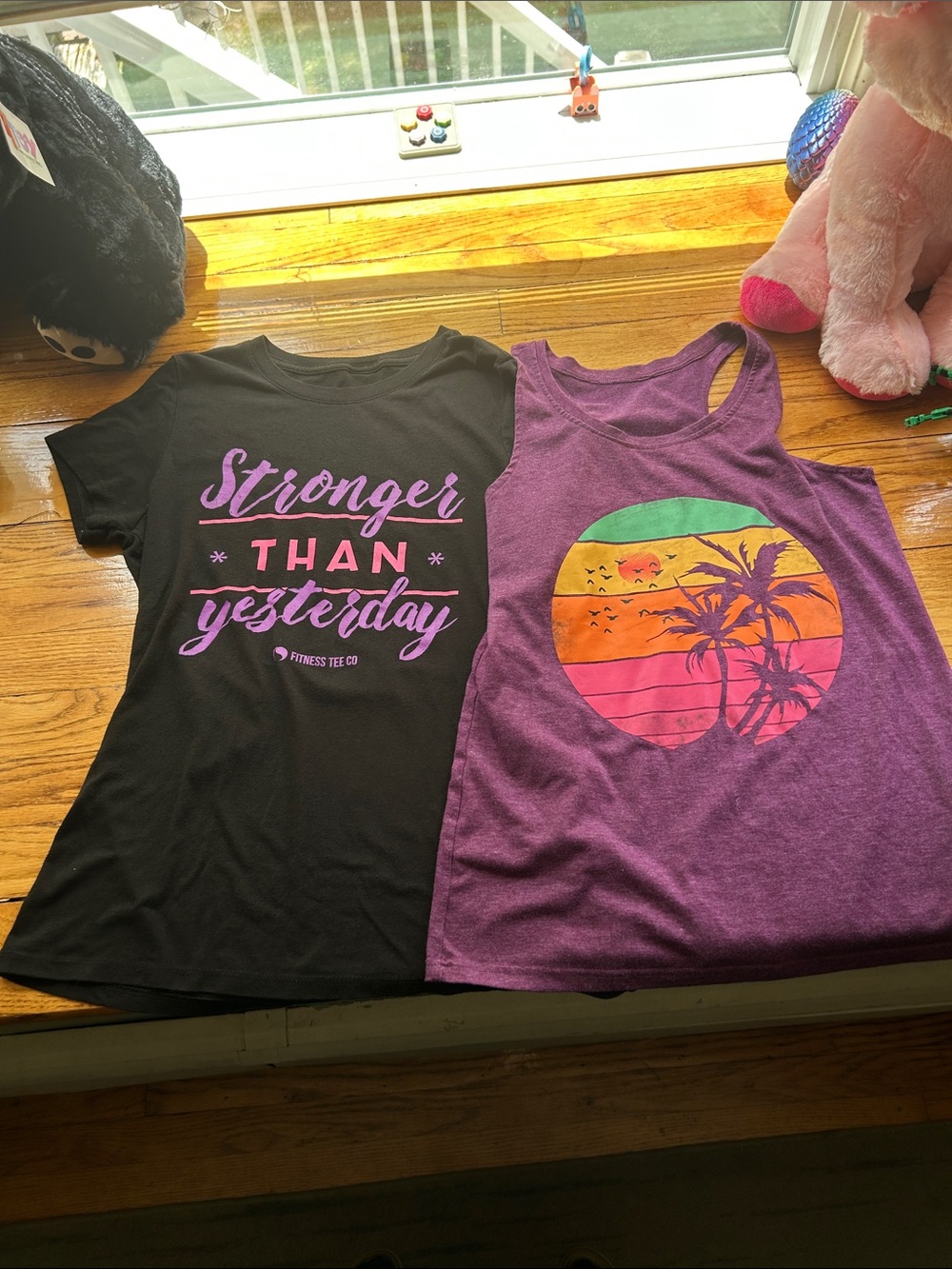 Bundle 2 women’s summer tops size small